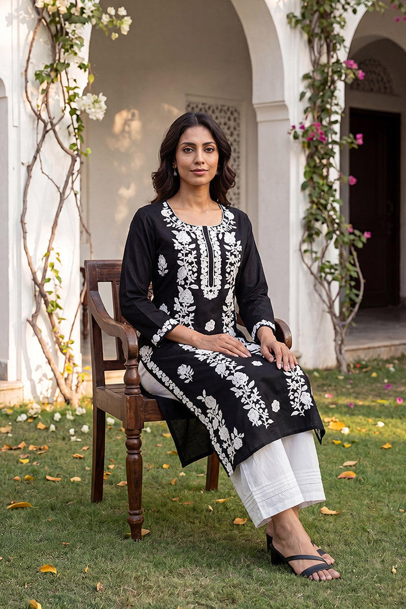 Black Viscose Rayon Solid Embroidered Regular Kurta VCK9802