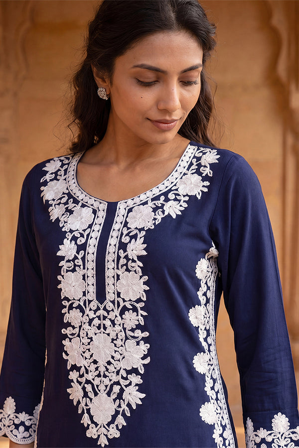 Blue Viscose Rayon Solid Embroidered Regular Kurta VCK9803