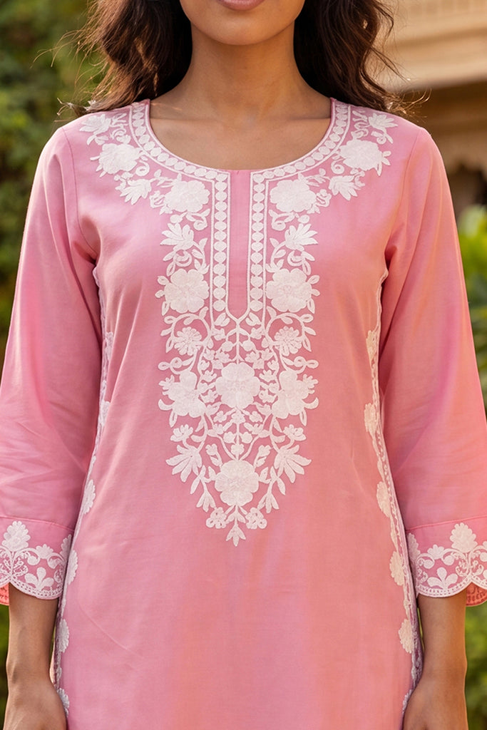 Pink Viscose Rayon Solid Embroidered Regular Kurta VCK9814