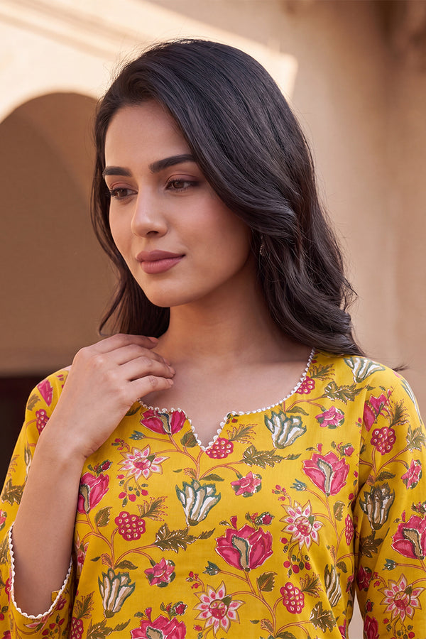 Yellow Floral Printed Rayon Kurta VCK9833