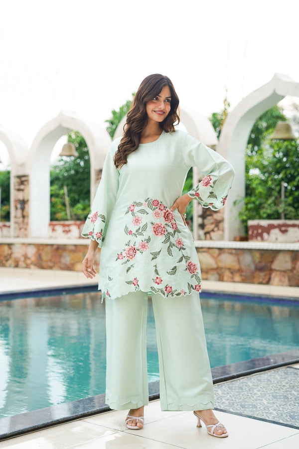 Green Silk Blend Solid Embroidered Coord Sets VCORD1171