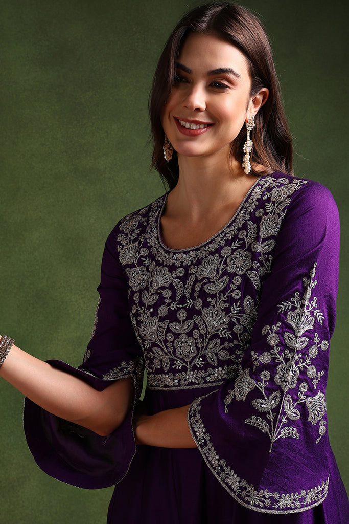 Violet Silk Blend Solid Embroidered Anarkali Gown With Dupatta VKSET1522