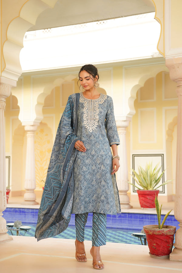 Grey Silk Blend Straight Kurta Pant With Dupatta VKSKD1706
