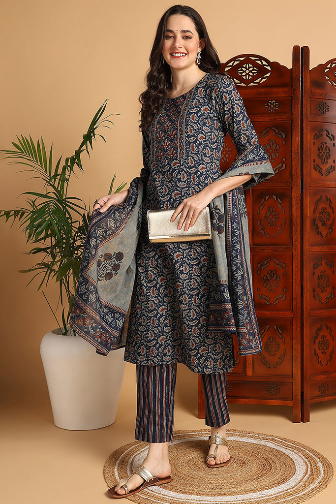 Blue Pure Cotton Floral Printed Suit Set VKSKD2147