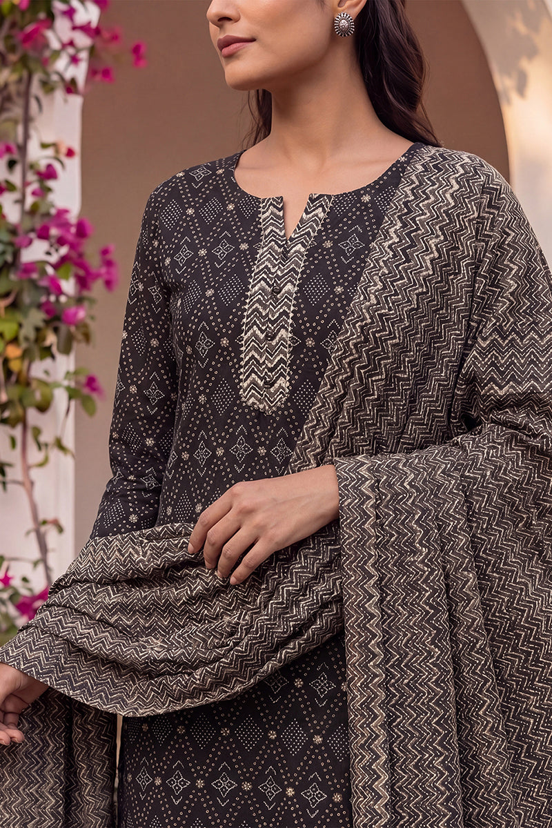 Black Rayon Blend Geometric Printed Straight Suit Set VKSKD2151