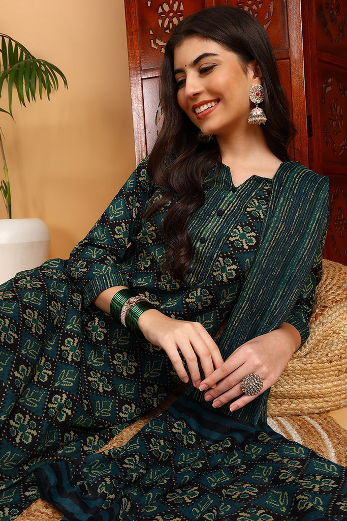 Green Rayon Blend Ethnic Motifs Printed Straight Suit Set VKSKD2166