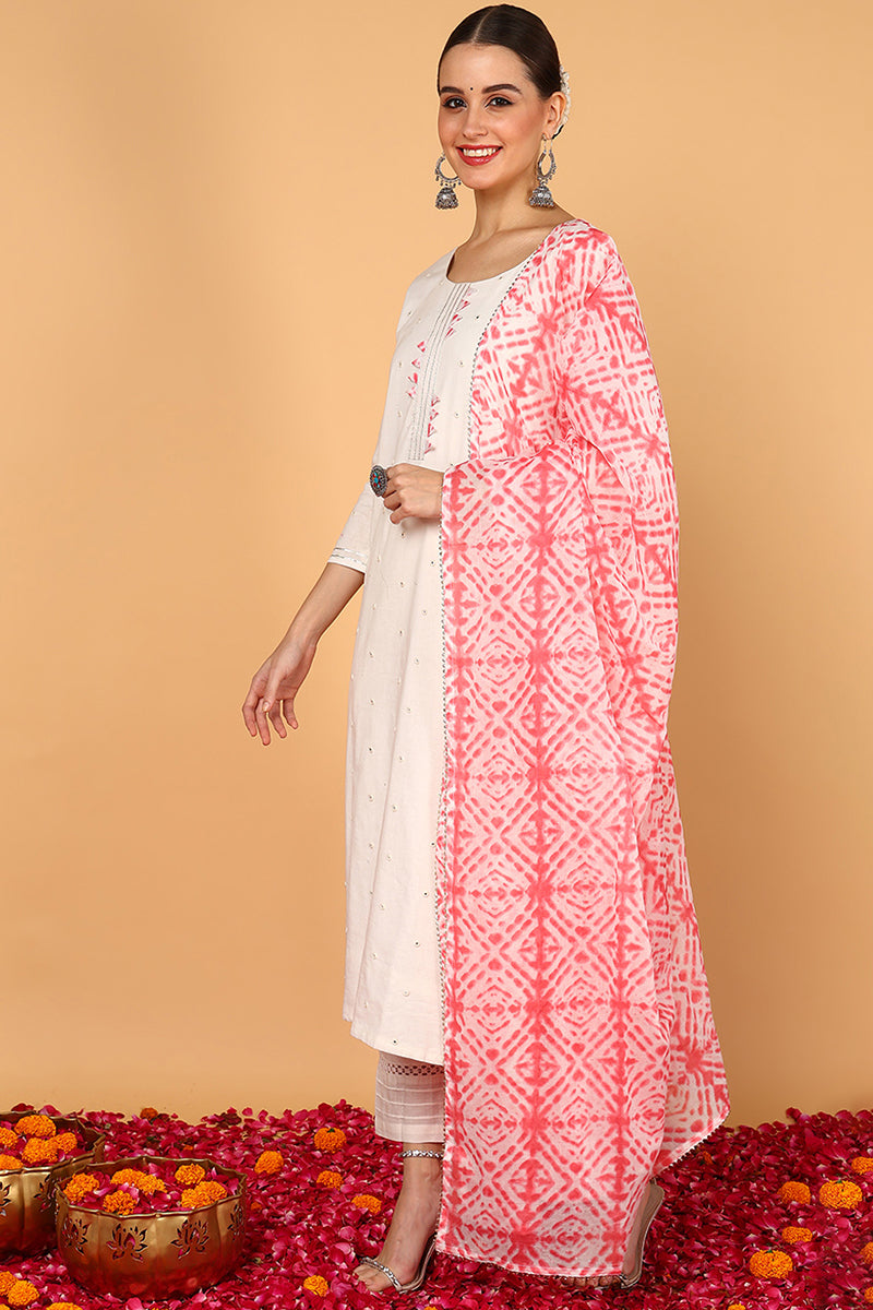 Pink Rayon Blend Solid Embroidered Straight Suit Set VKSKD2215PNK