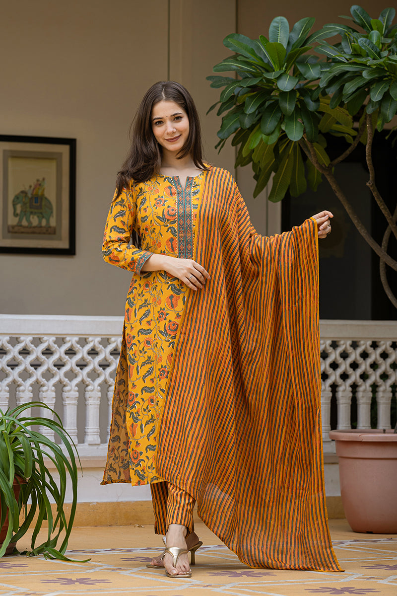 Yellow Rayon Blend Floral Printed Straight Trouser Suit Set VKSKD2256