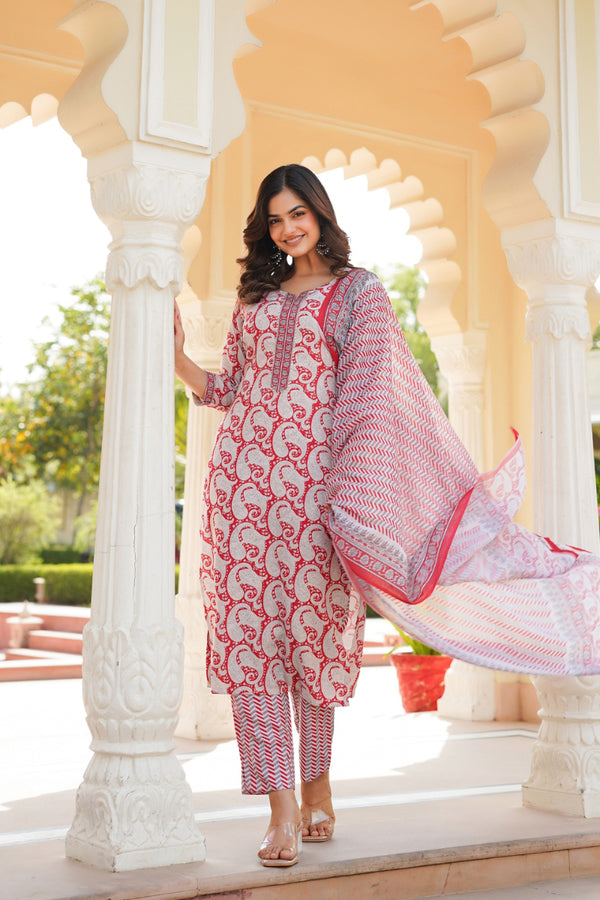 Red Rayon Blend Paisley Printed Straight Suit Set With Trouser Bottom VKSKD2263