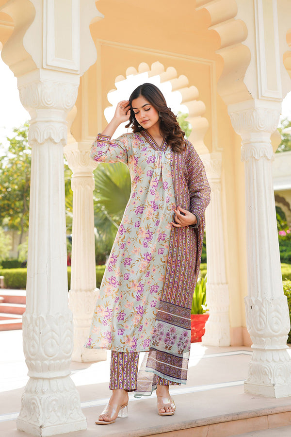 Green Rayon Blend Floral Printed Straight Kurta Trousers With Dupatta VKSKD2338