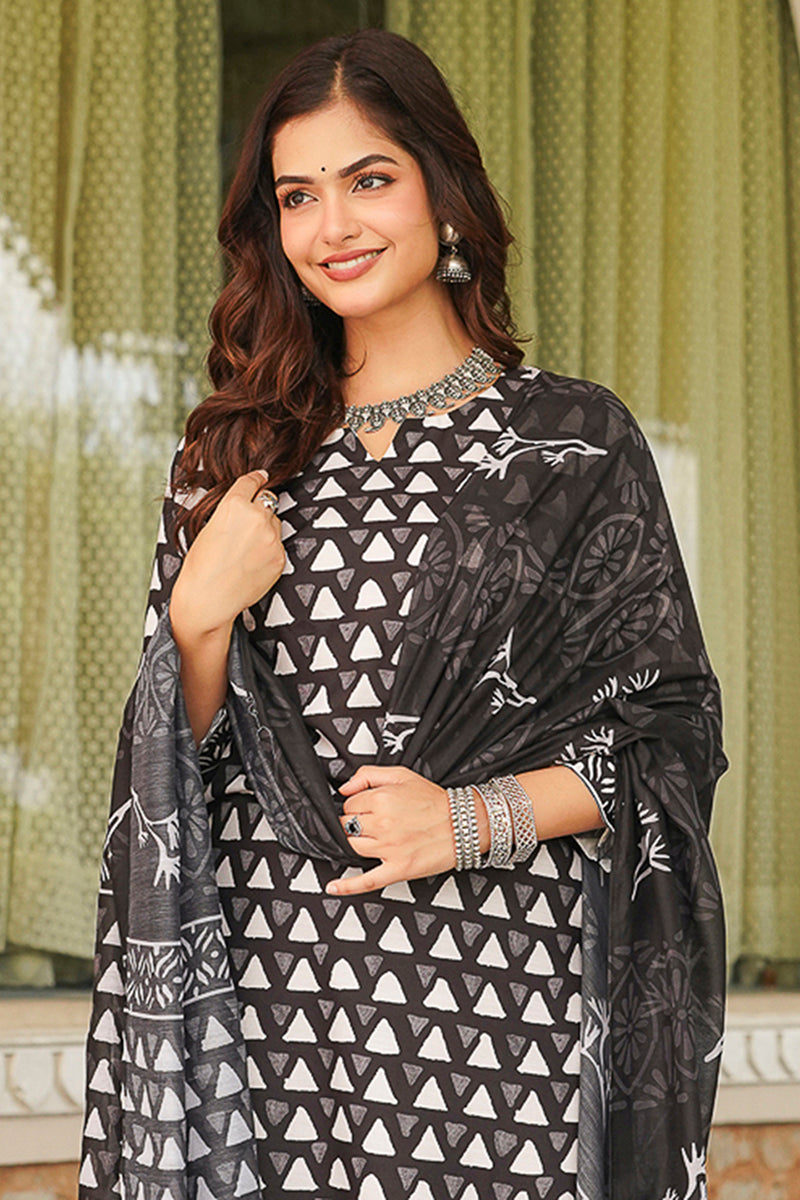 Black Cotton Blend Geometric Printed Straight Kurta Trousers With Dupatta VKSKD2393