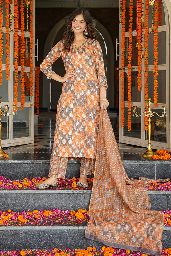 Multicolor Cotton Blend Ethnic Motifs Printed Straight Kurta Trousers With Dupatta VKSKD2398