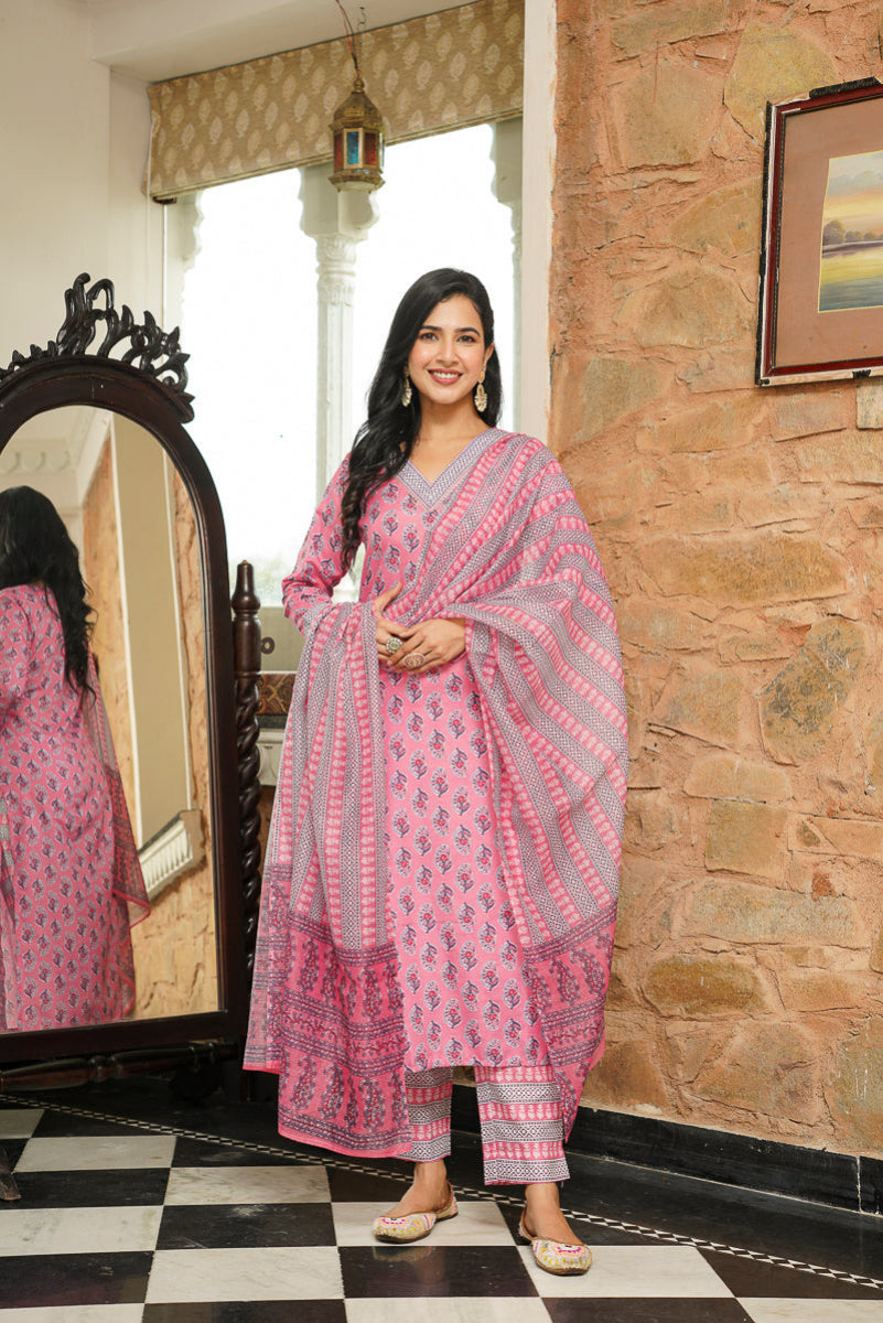 Pink Cotton Blend Ethnic Motifs Printed Straight Kurta Trousers With Dupatta VKSKD2406