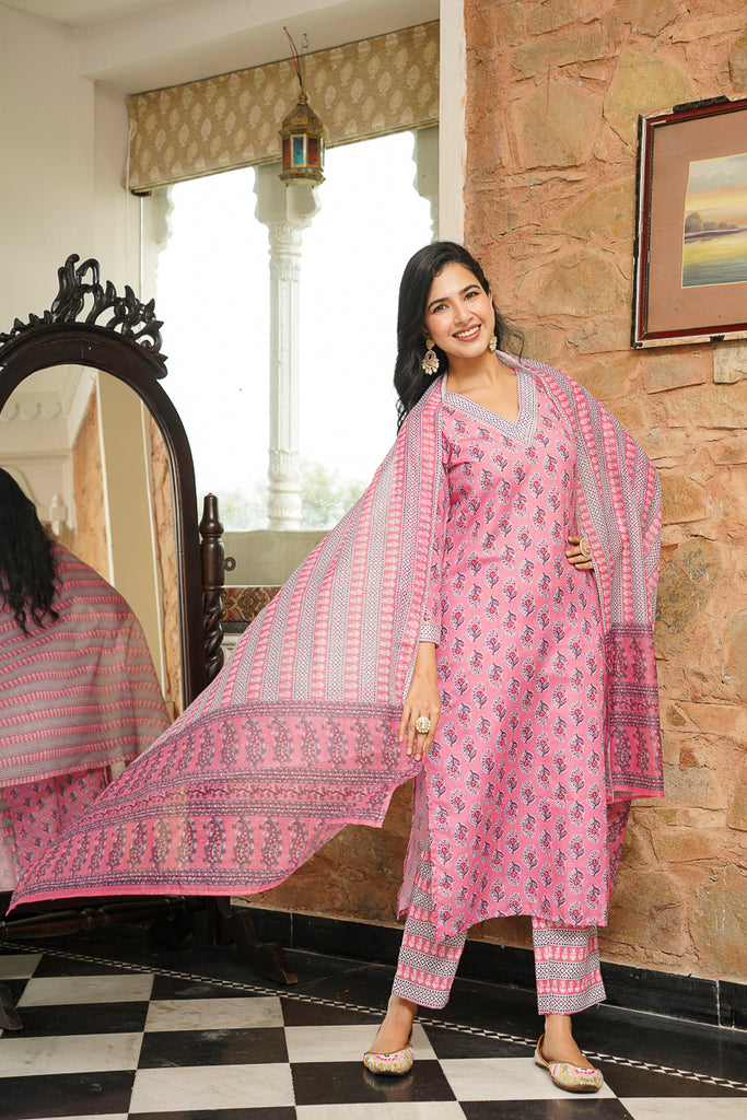 Pink Cotton Blend Ethnic Motifs Printed Straight Kurta Trousers With Dupatta VKSKD2406