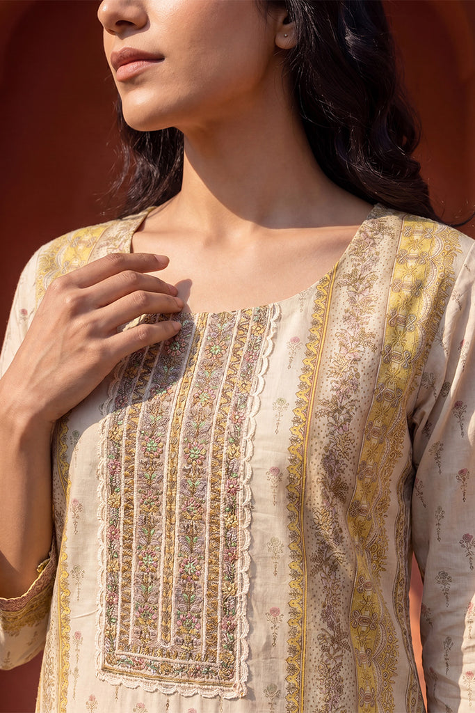 Yellow Pure Cotton Floral Printed  Straight Kurta Sets VKSKD3204