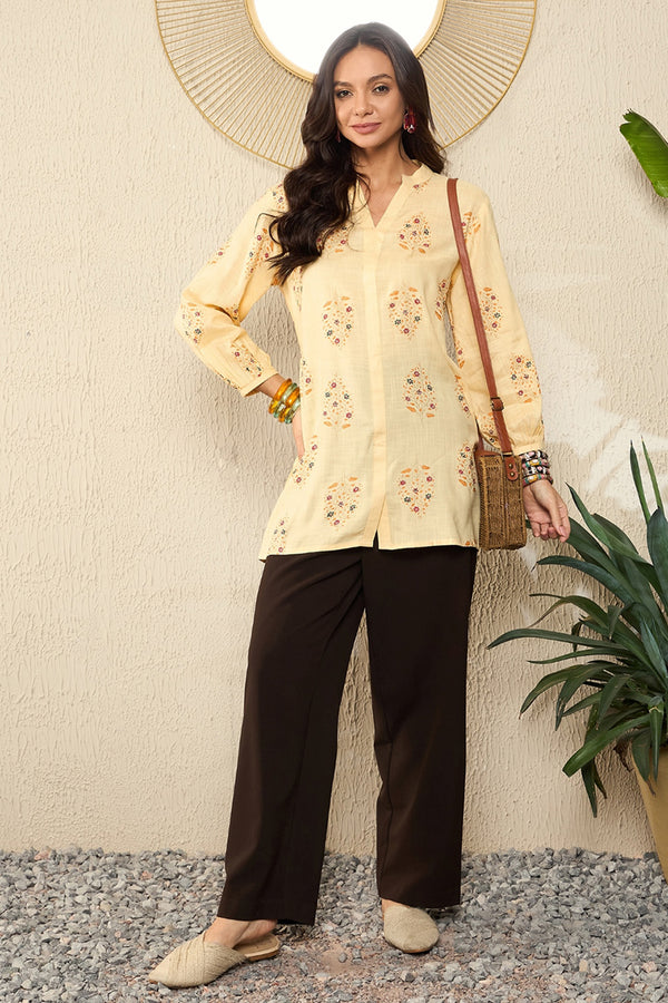 Yellow Cotton Blend Floral Printed Regular Top VT1327