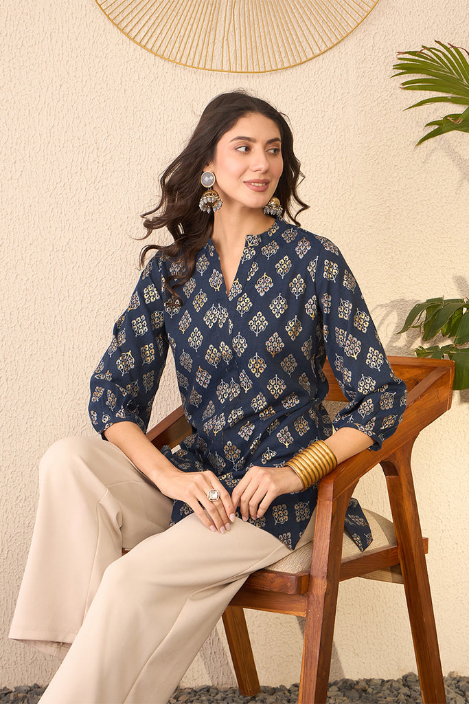 Navy Blue Cotton Blend Floral Printed Regular Top VT1373