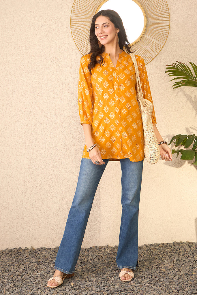 Yellow Cotton Blend Floral Printed Regular Top VT1374