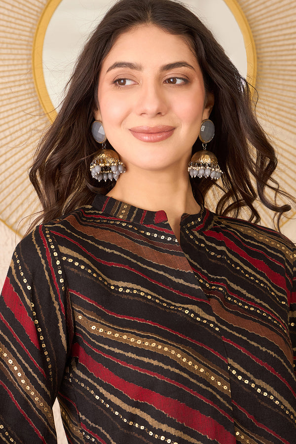 Black Cotton Blend Leheriya Printed Regular Top VT1382