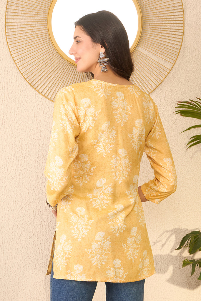 Yellow Cotton Blend Floral Printed Regular Top VT1391