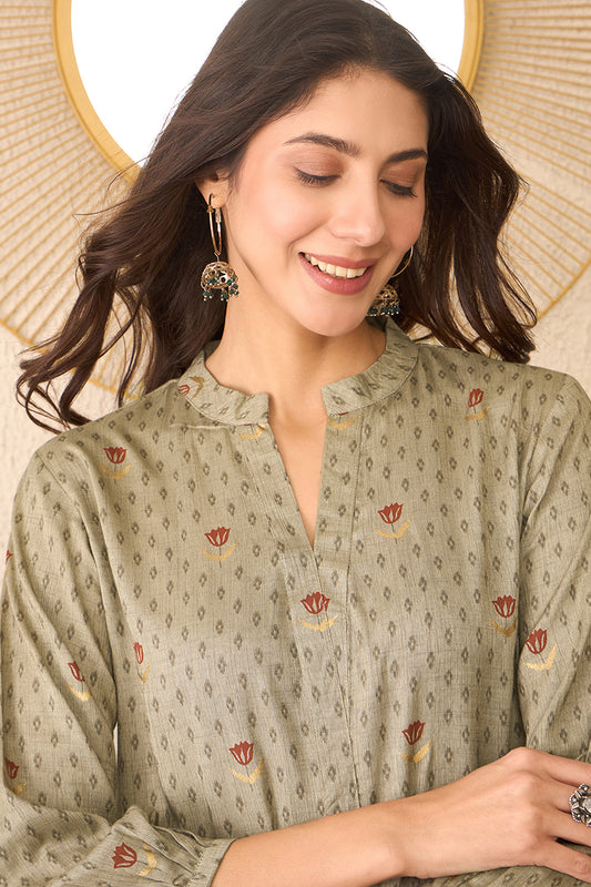 Grey Cotton Blend Floral Printed Regular Top VT1399