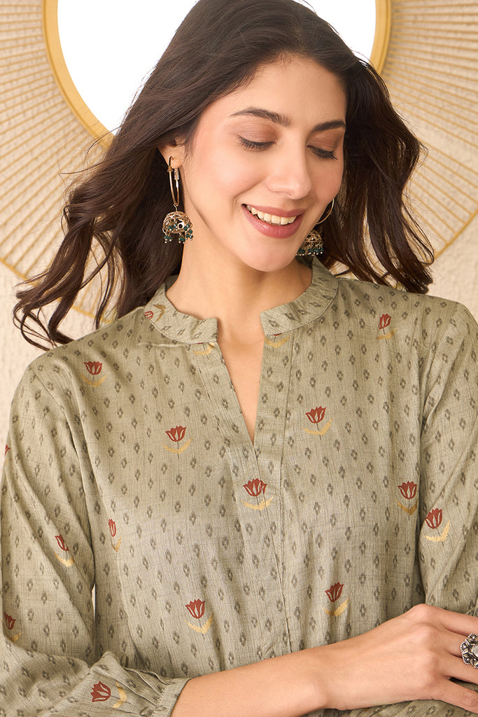 Grey Cotton Blend Floral Printed Regular Top VT1399