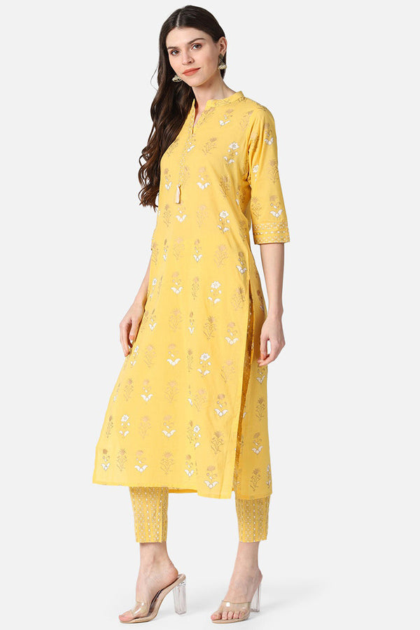  Women Yellow Golden Printed Kurta with Trousers Set
