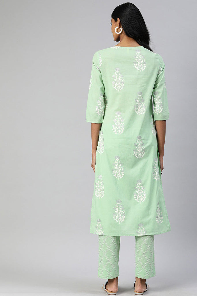  Women Sea Green White Printed Kurta with Pyjamas Set