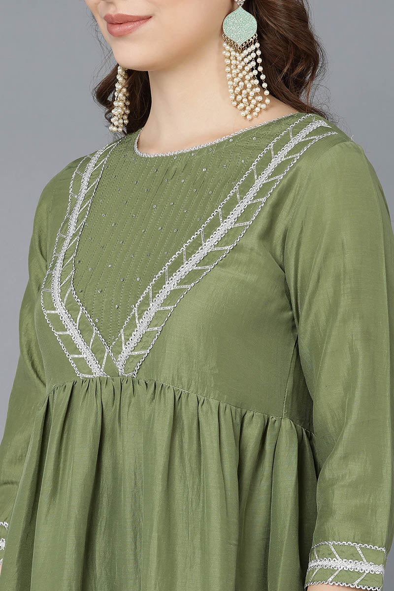  Women Green Poly Silk Embroidered Kurta Trousers With Dupatta