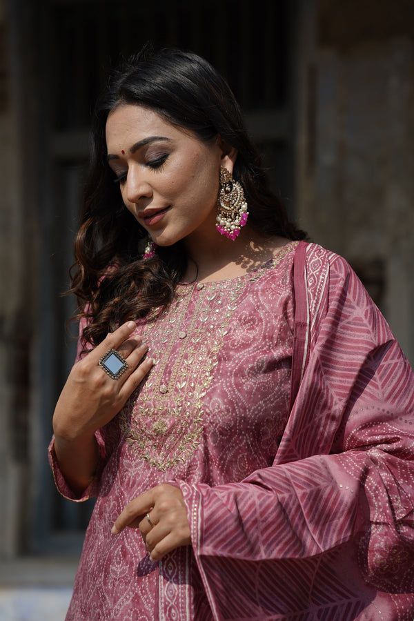 Pink Silk Blend Bandhani Print Embroidered Straight Suit Set VKSKD1682