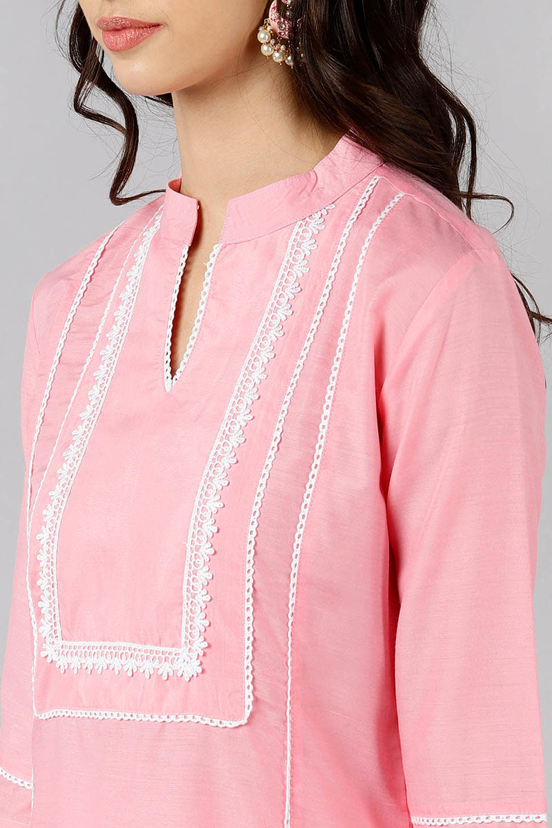  Women Solid Kurta with Trousers