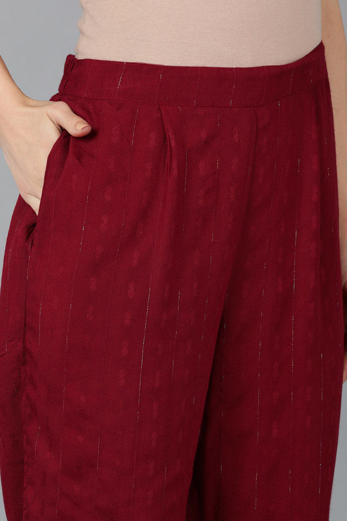  Women Maroon Silk Blend Yoke Design Kurta Set 