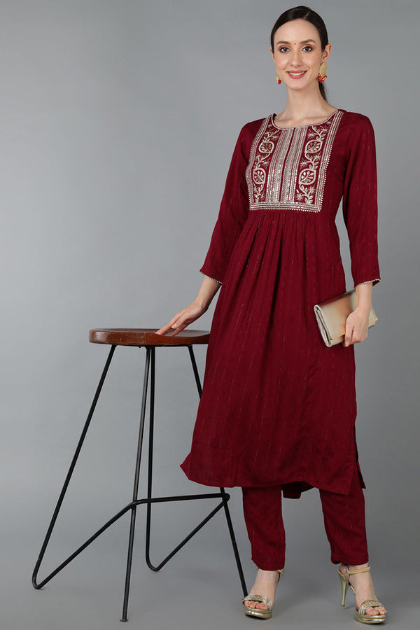 Women Maroon Silk Blend Yoke Design Kurta Set 