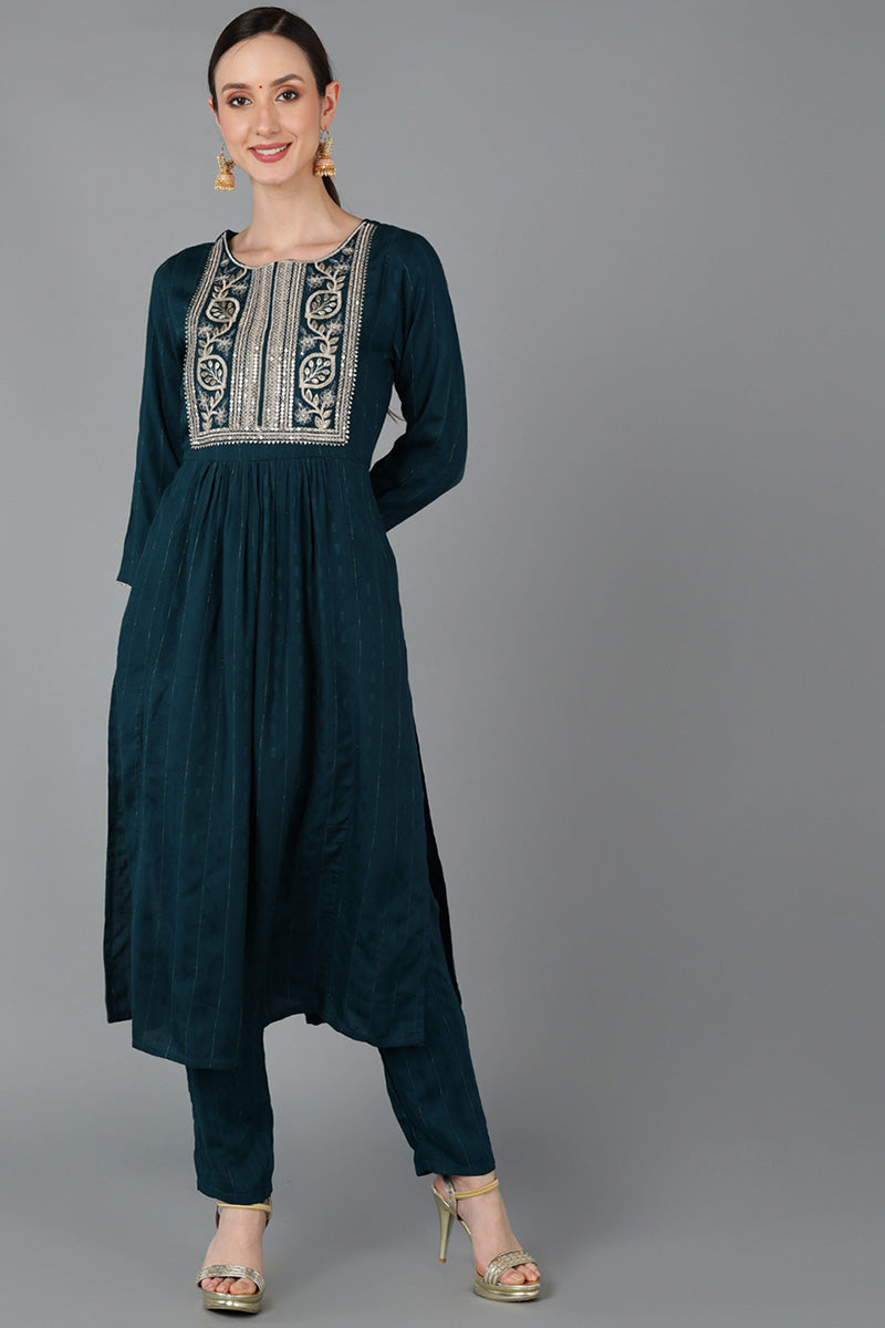  Women Teal Silk Blend Yoke Design Kurta Set 