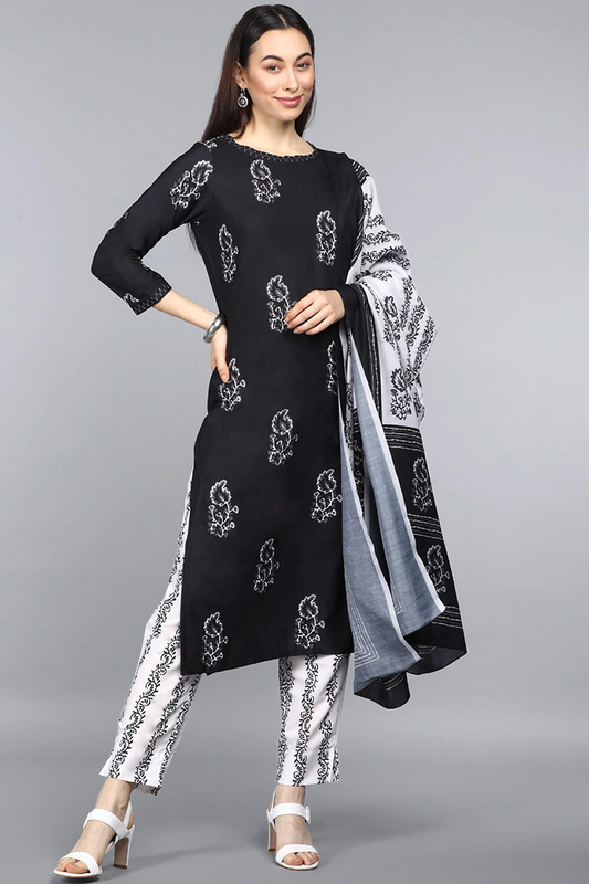  Women Crepe Black Ethnic Motifs Printed Straight Kurta Pant Dupatta Set