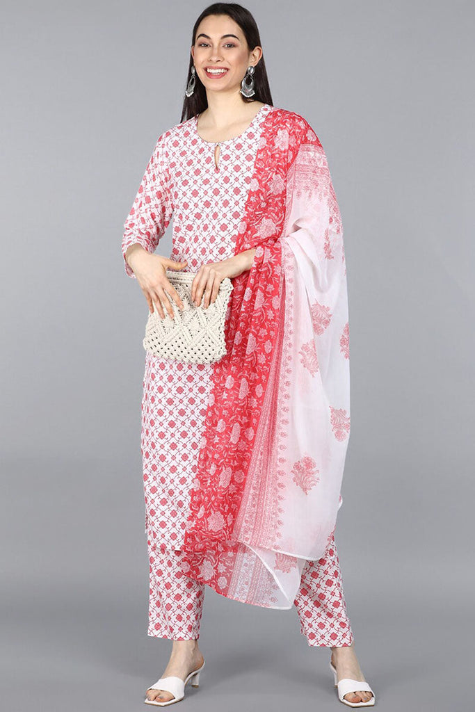  Women White Floral Printed Kurta Trousers With Dupatta