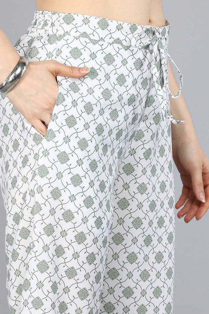  Women White Floral Printed Kurta with Trousers Dupatta 