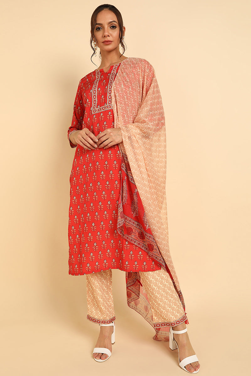  Women Red Printed Kurta Trousers With Dupatta