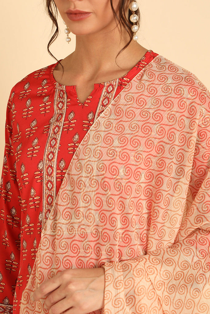  Women Red Printed Kurta Trousers With Dupatta