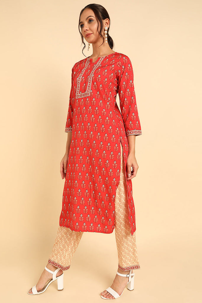  Women Red Printed Kurta Trousers With Dupatta