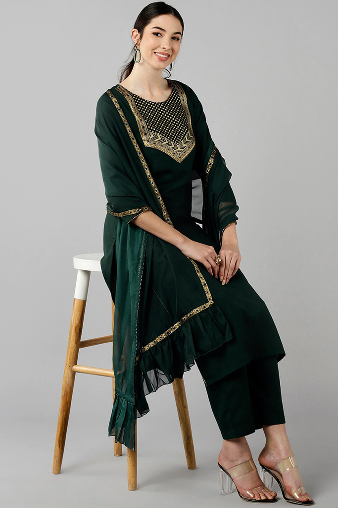  Women Green Solid Woven Design Kurta Trousers With Dupatta 