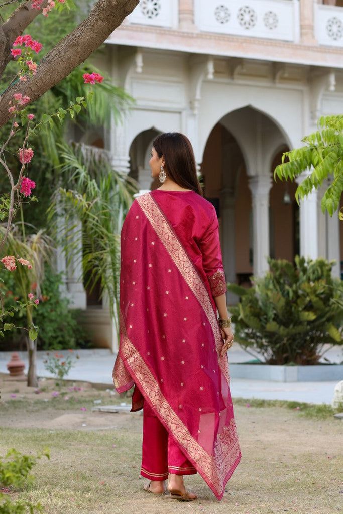  Women Maroon Woven Design Kurta Trousers With Dupatta 