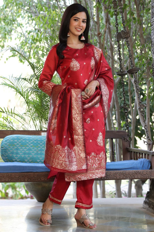  Women Red Woven Design Kurta Trousers With Dupatta