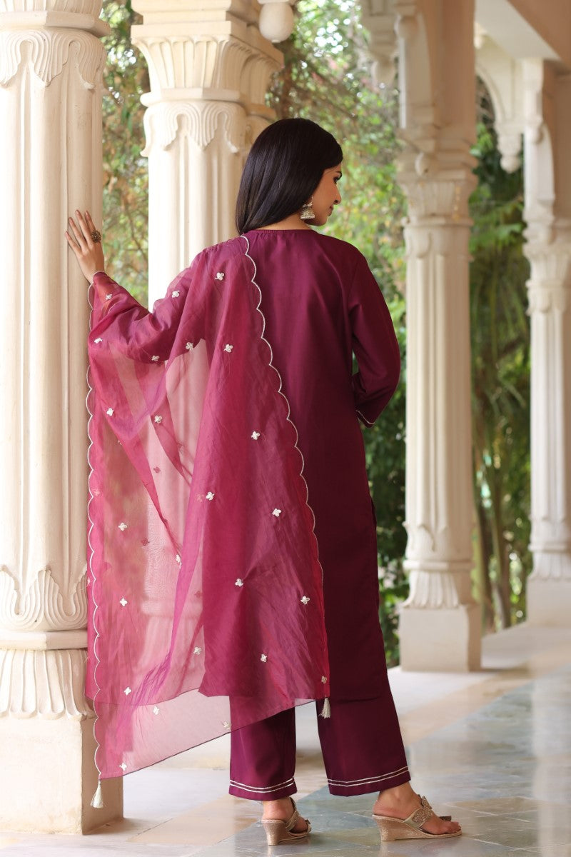  Women Purple Embroidered Kurta with Trousers & With Dupatta