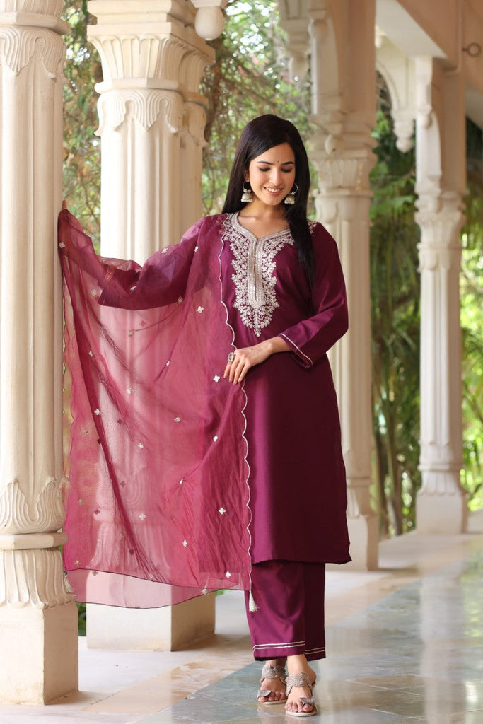  Women Purple Embroidered Kurta with Trousers & With Dupatta