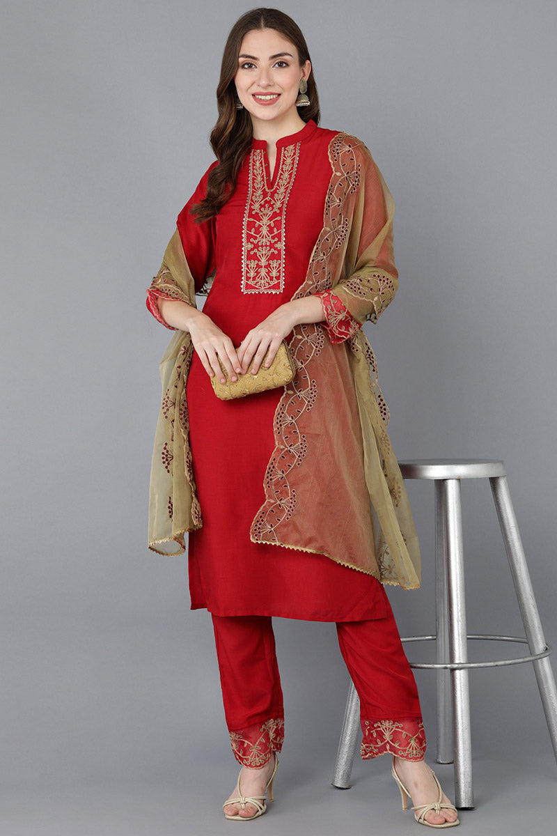  Women Red Embroidered Kurta Trousers With Dupatta