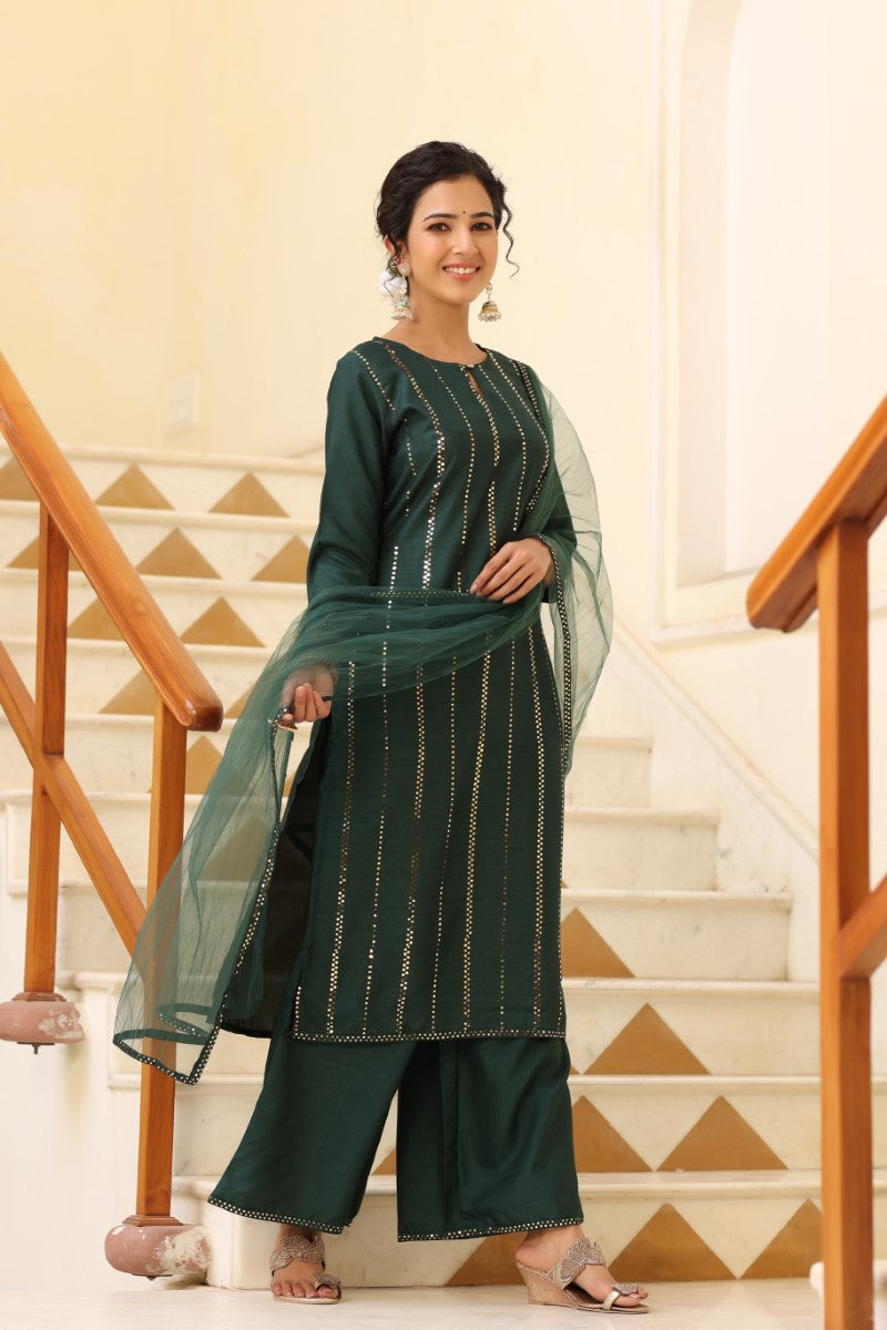  Women Green Solid Kurta Trousers With Dupatta