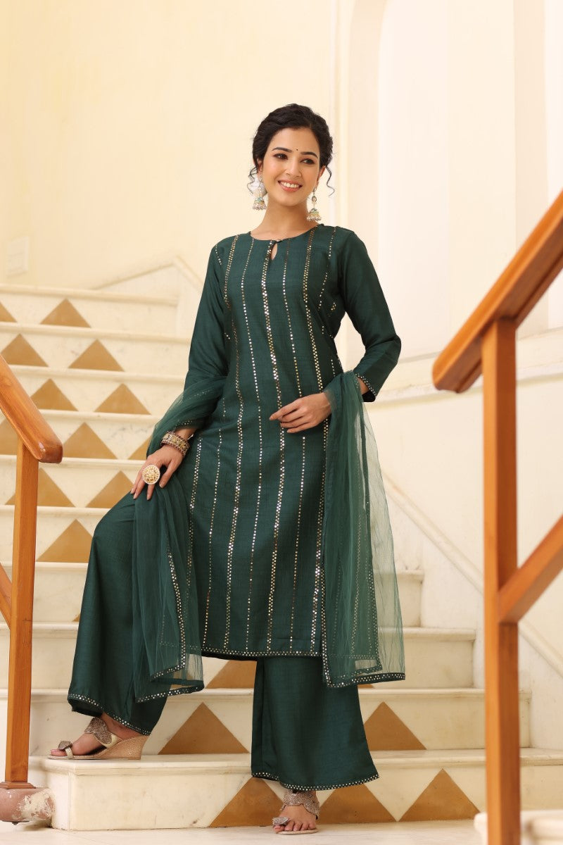  Women Green Solid Kurta Trousers With Dupatta