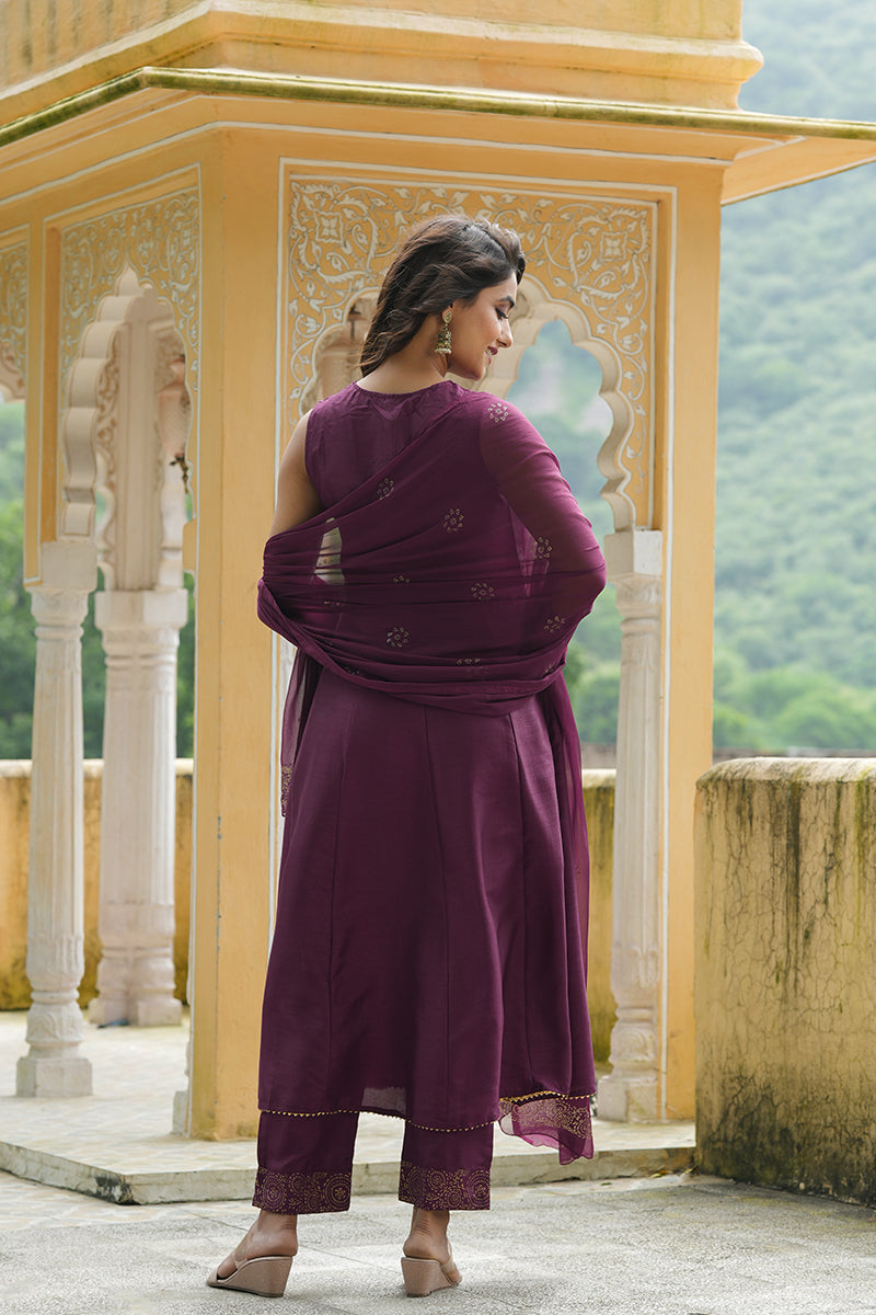  Women Purple Woven Design Kurta Trousers With Dupatta