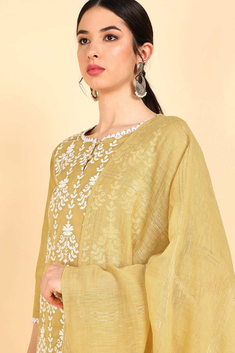  Women Olive Embroidered Kurta Trousers With Dupatta